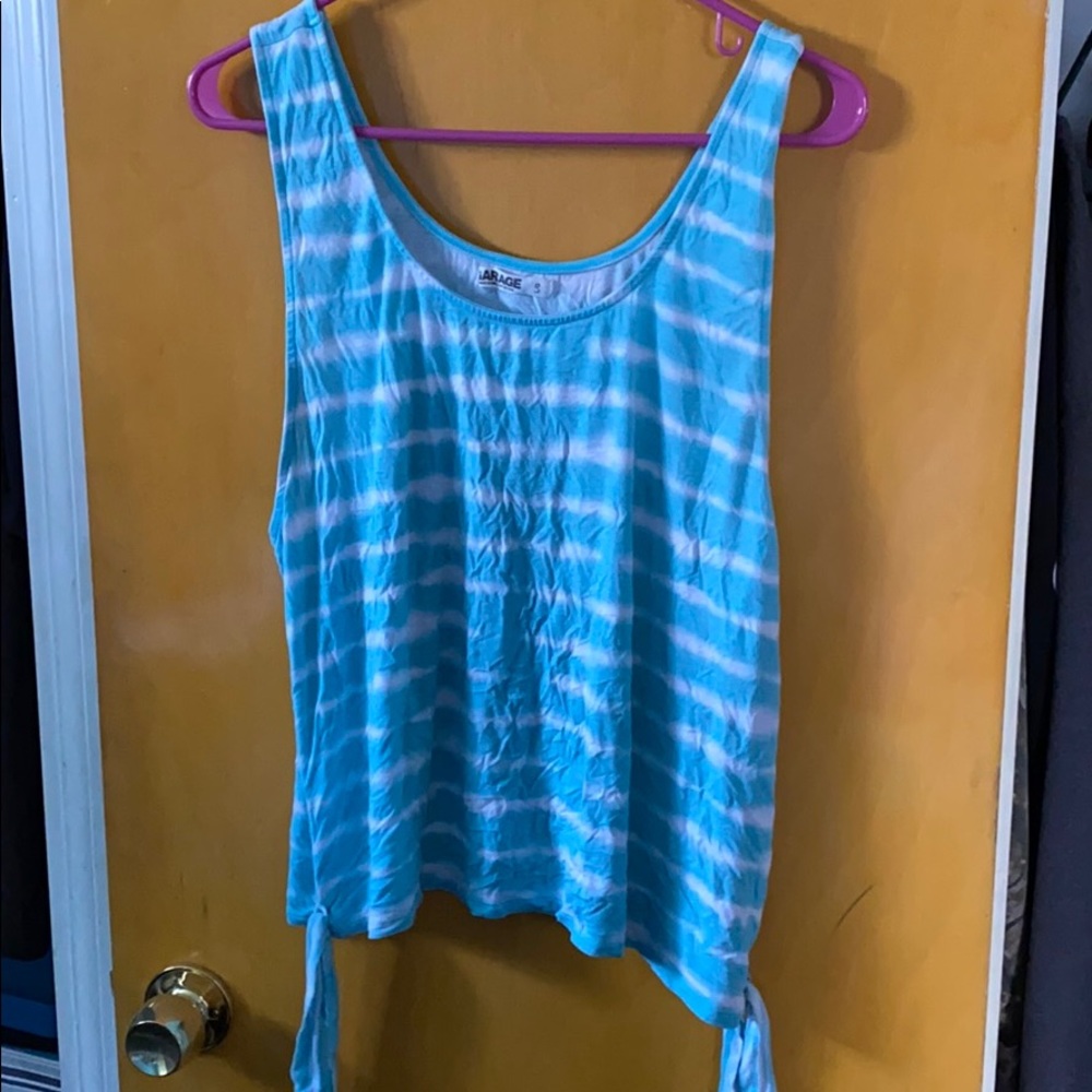 Tank top bundle! - Picture 3 of 4